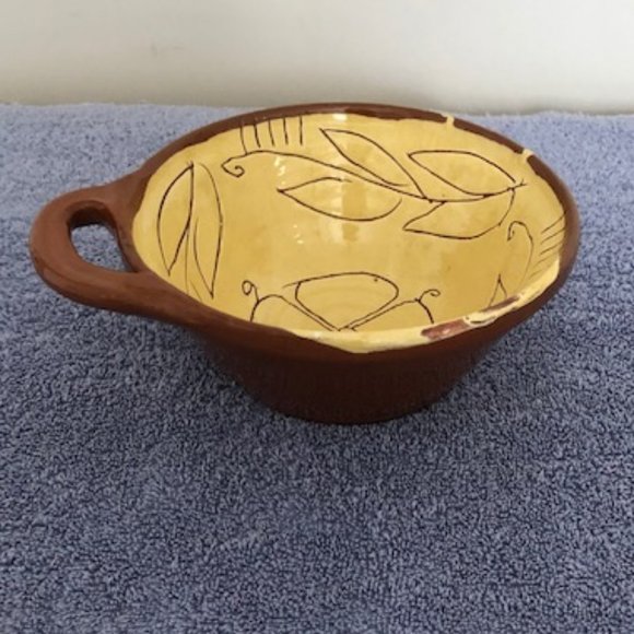 Pennsylvania Dutch Pottery Bowl - Picture 2 of 5